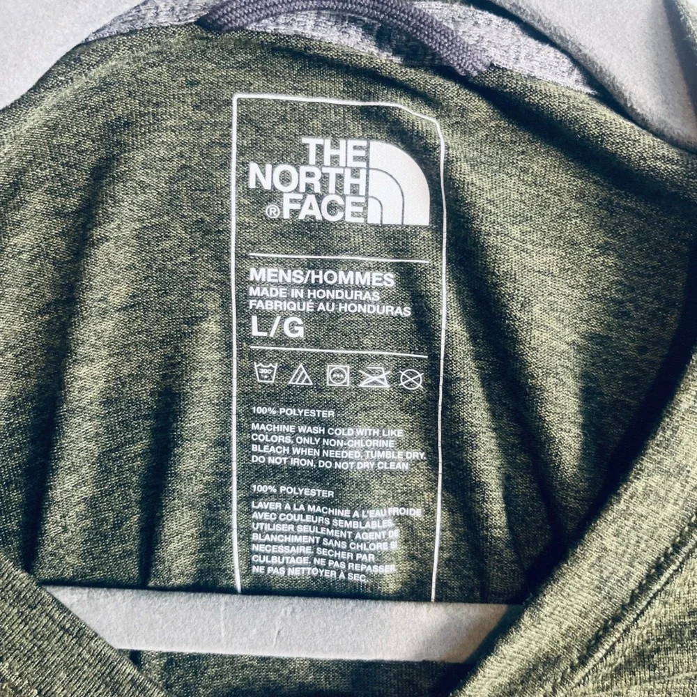 The North Face Mens LG. Athletic focused tshirt green weathered hiking running‎